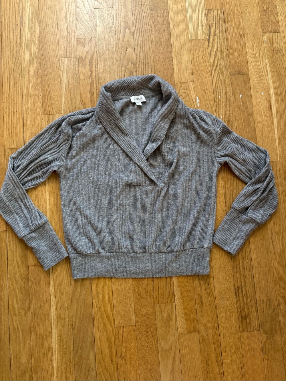 Evereve V Neck Shawl Front Sweater